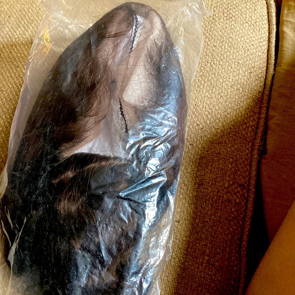 Medium 13x4 wig